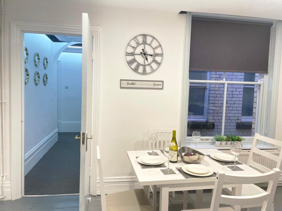 Central Penthouse By Hnfc Stays Newcastle upon Tyne Exterior photo